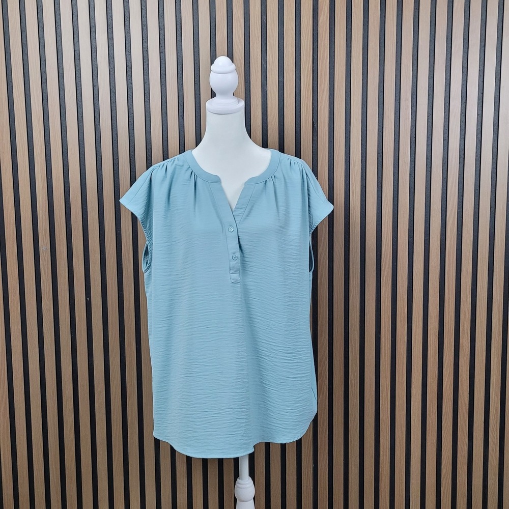 Simply Vera Vera Wang Blouse Henley Cap Sleeve Seafoam Blue Crepe XL